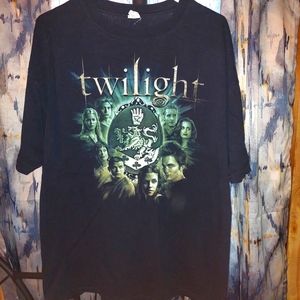 Black Anvil 2X Short Sleeved Tee Shirt With Twilight On Front